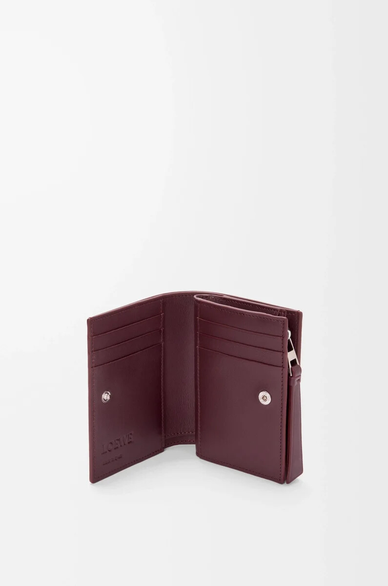 puzzle-kompaktgeldbörse aus klassischem kalbsleder in frozendark burgundy