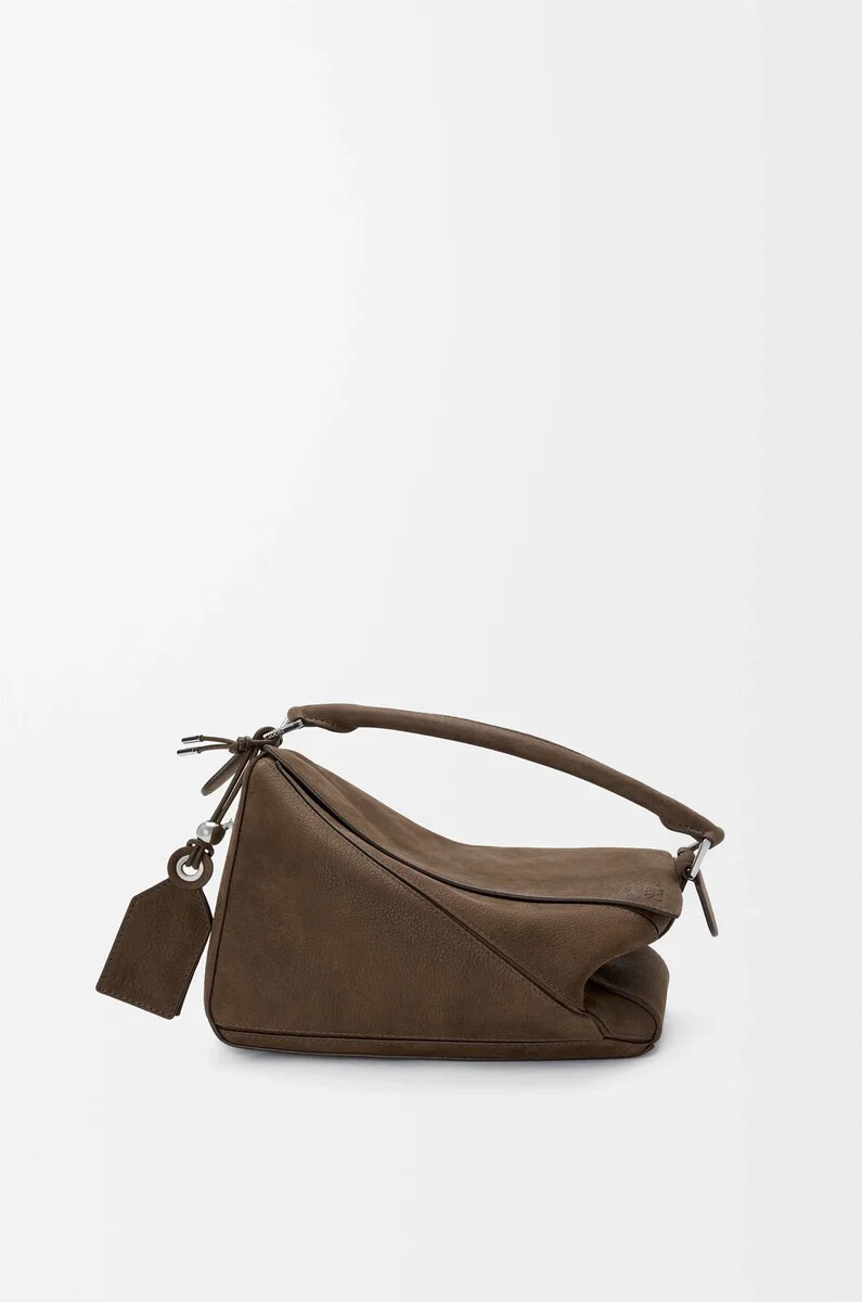 kleine featherlight puzzle-tasche aus genarbtem nubukleder tundra