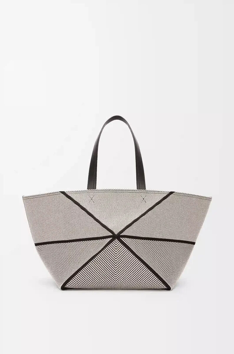 xxl puzzle fold tote aus canvas-jacquard und kalbsleder naturschwarz