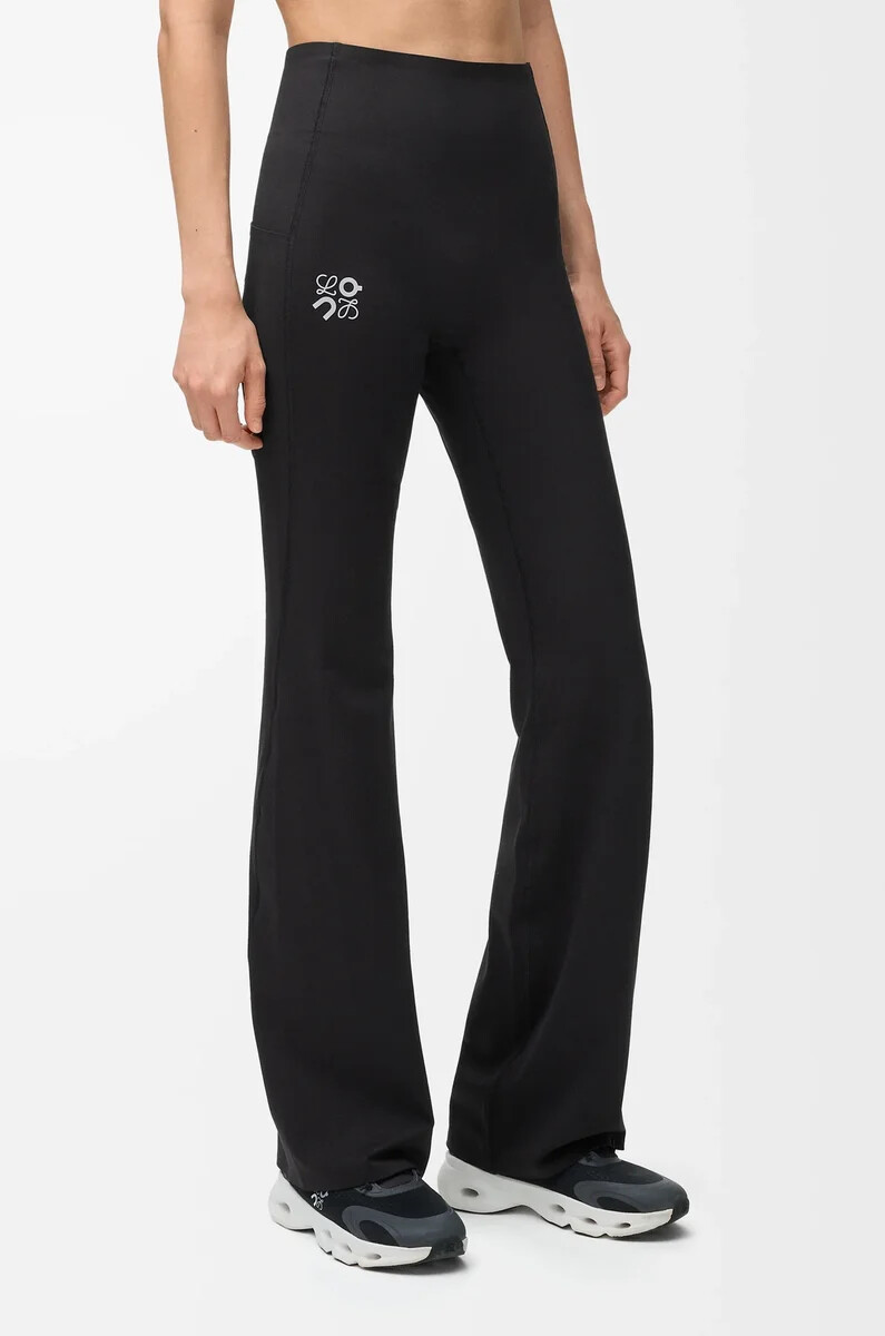 weiche bootcut-hose aus technischem jersey schwarz