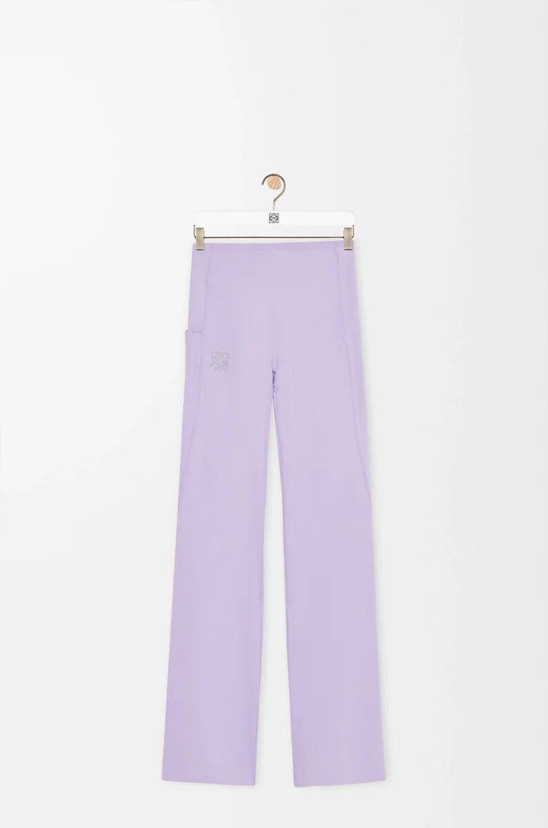 weiche bootcut-hose aus technischem jersey in flieder
