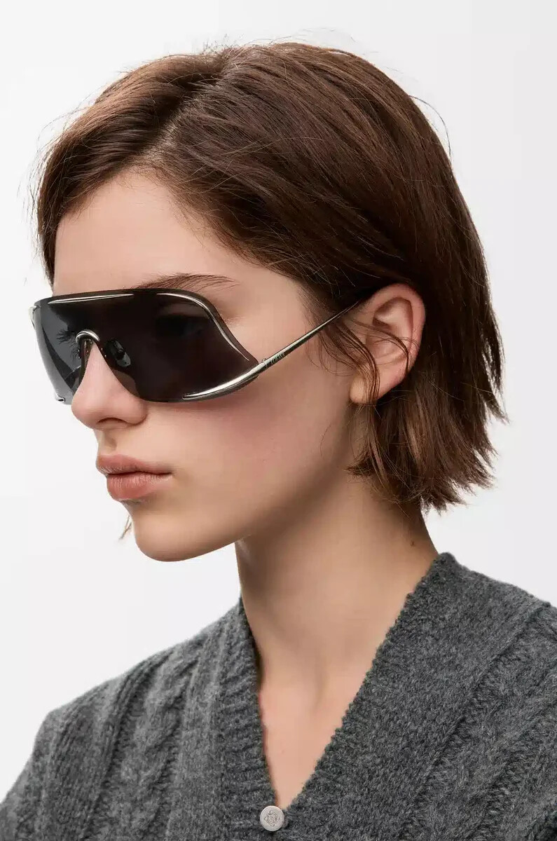 schutzmaske sonnenbrille rauch