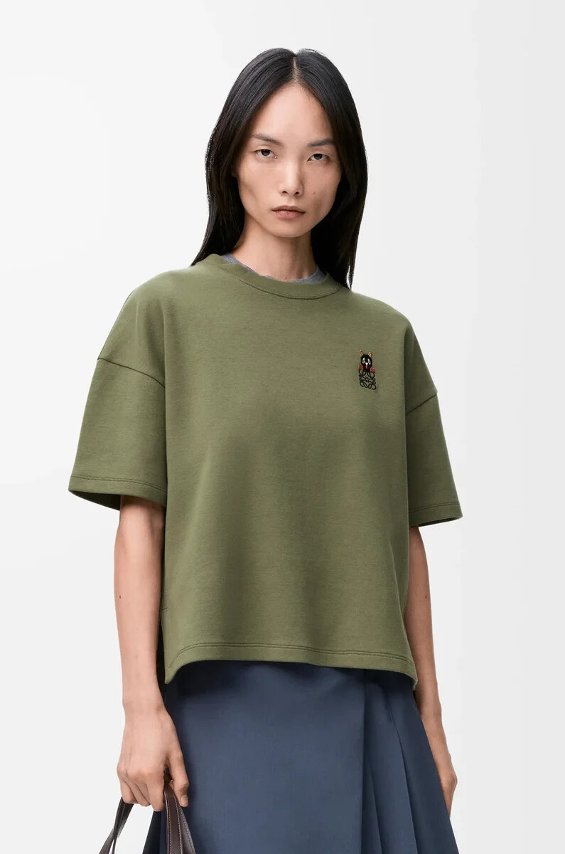 normal geschnittenes t-shirt aus baumwollmischgewebe in khakigrün