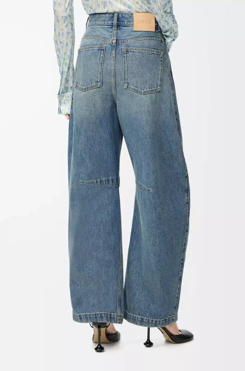 anagram barrel jeans aus gewaschenem denim