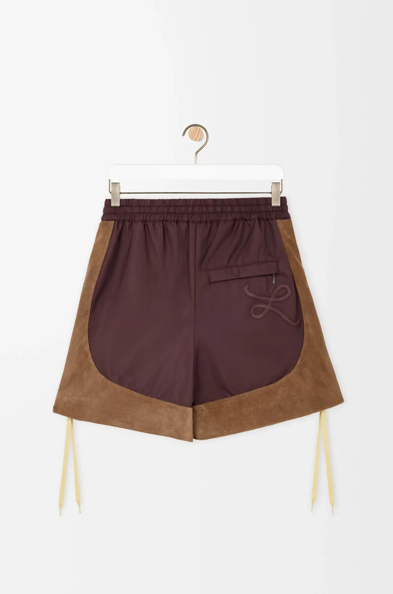 shorts aus funktionsmaterial braun