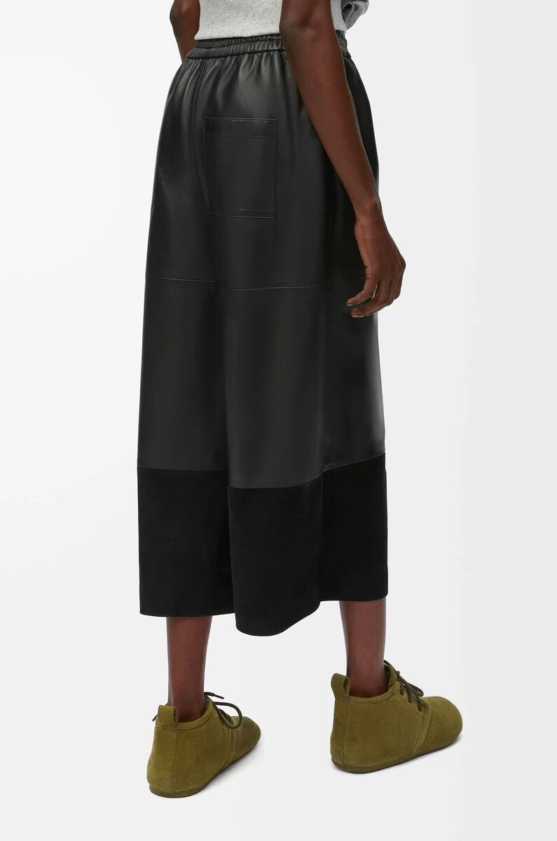 schwarze knöchellange hose aus nappa-lammleder und wildleder-ziegenleder