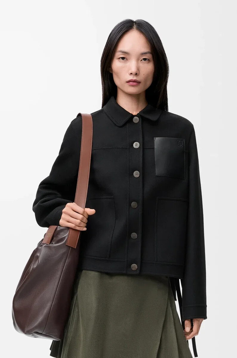 schwarze arbeitsjacke aus wolle und kaschmir