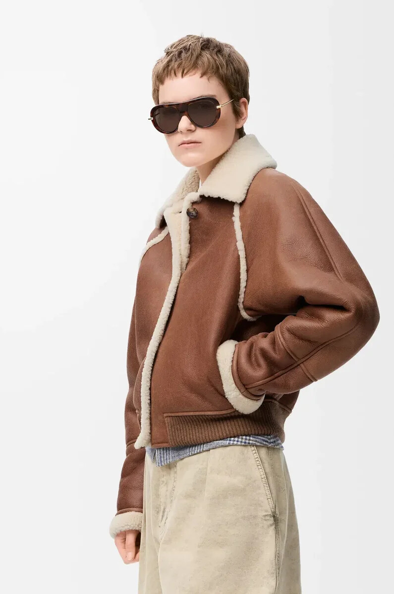 bomberjacke aus shearling braun