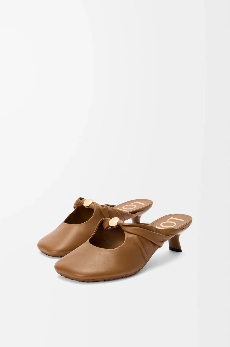 pebble soft mule aus nappa-lammleder oak