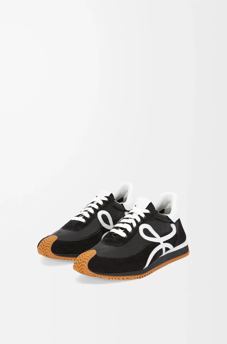 flow runner aus nylon und wildleder schwarzweiß