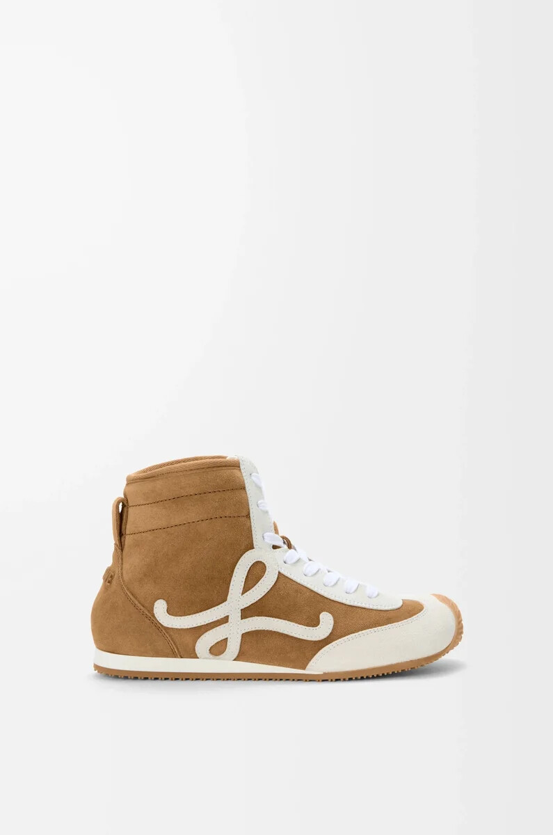 ballet runner 2.0 high-top-sneaker aus wildleder und lammfell farbe hellbraunweiß