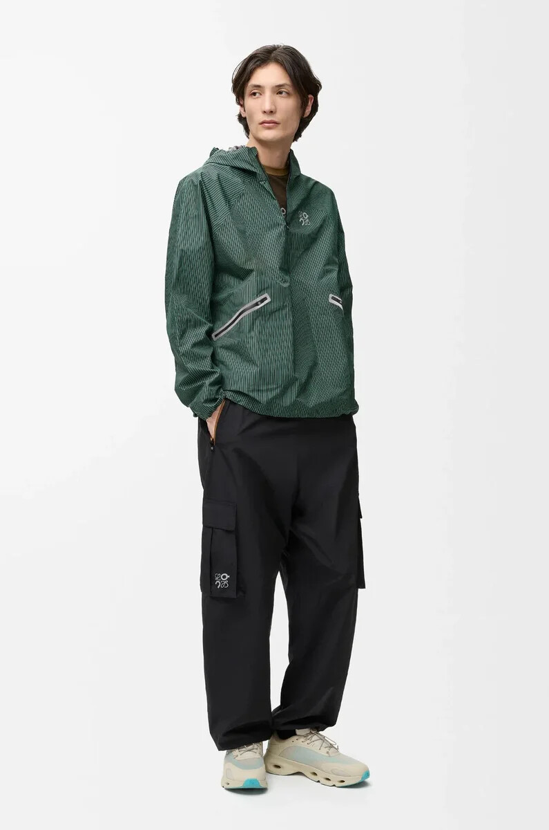 storm anorak aus technischem shell grünschwarz