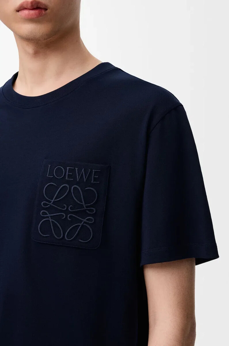 lässiges t-shirt aus baumwolle in dunkelblau