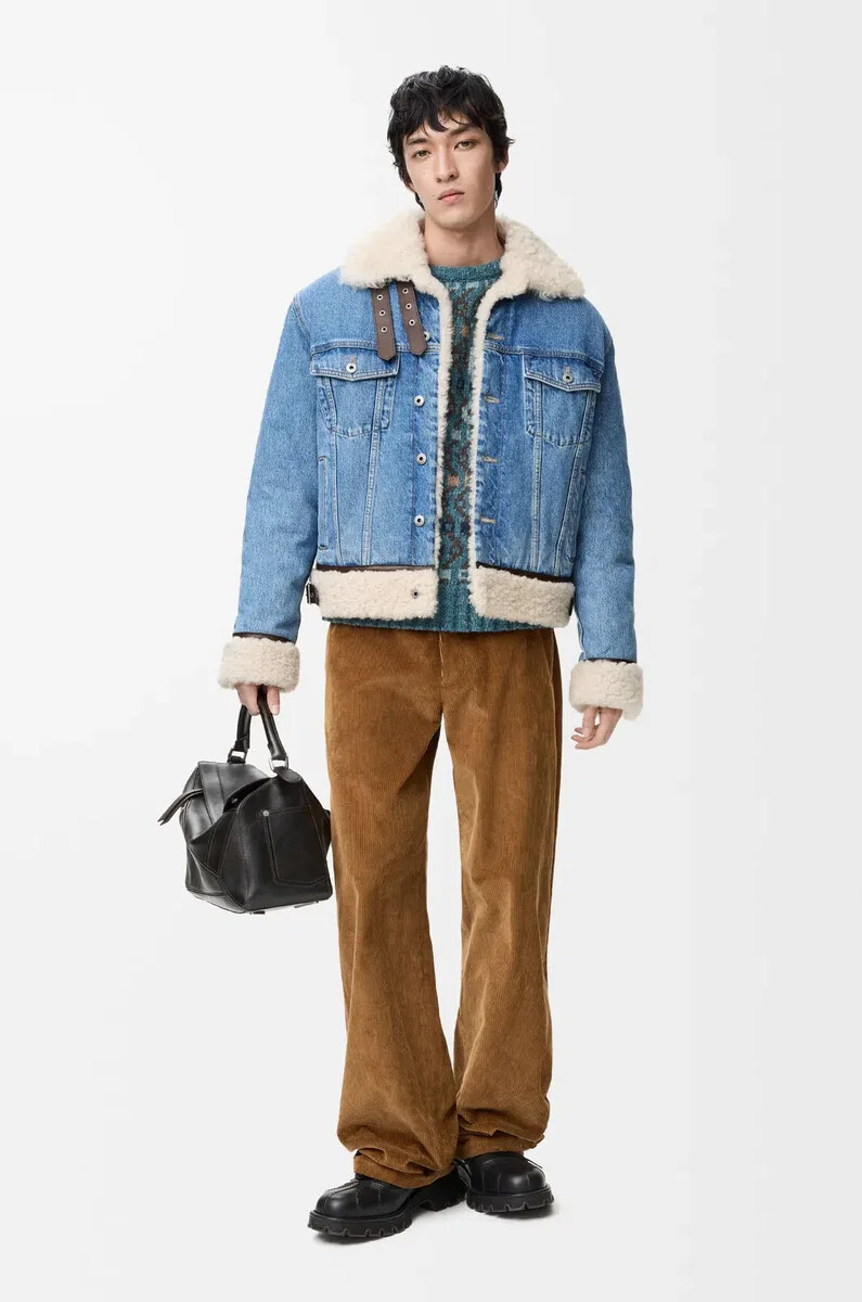 truckerjacke aus denim und shearling denimblau